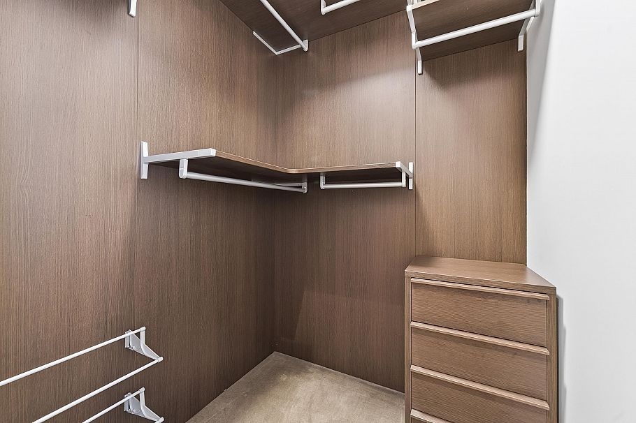 1102 277 Thurlow Street Vancouver, BC - 23