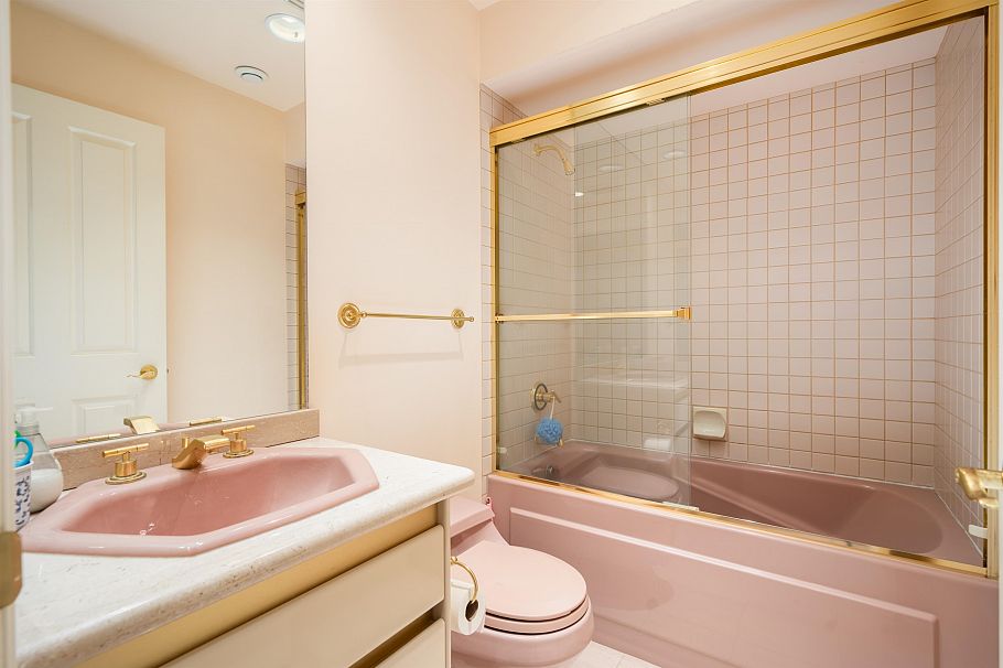 1277 W King Edward Avenue Vancouver, BC - 21