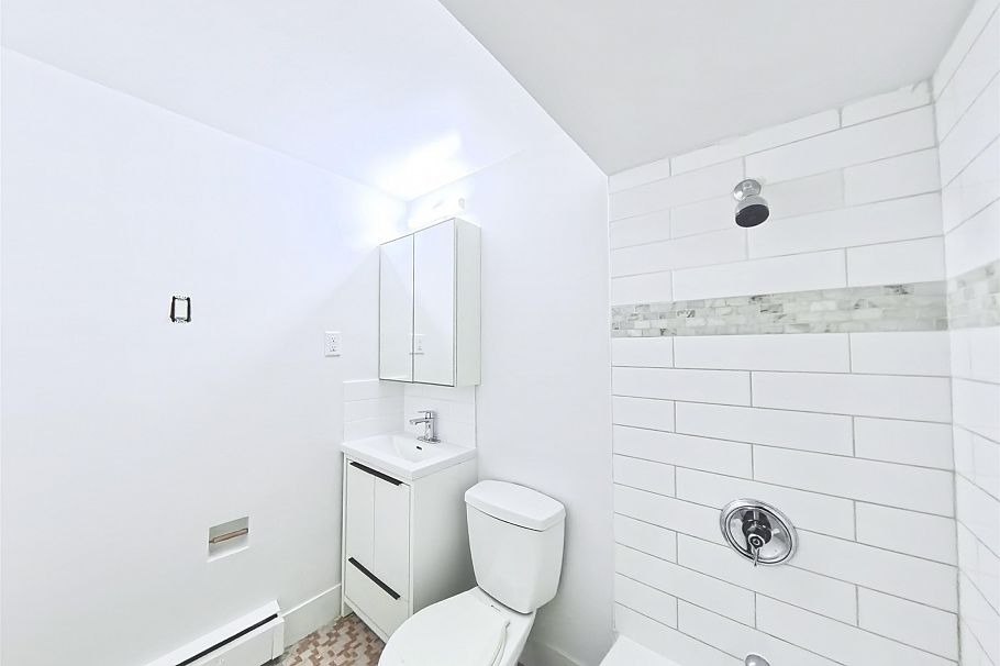 210 1540 HARO STREET, Vancouver BC V6G 1G5 Vancouver, BC - 6