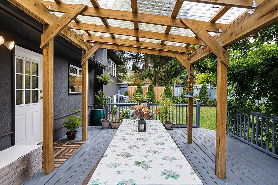 3020 Thorncliffe Drive North Vancouver, BC - 28