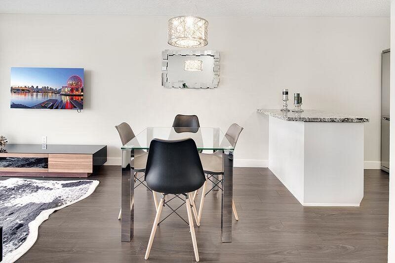 701 145 St Georges Avenue North Vancouver, BC - 10