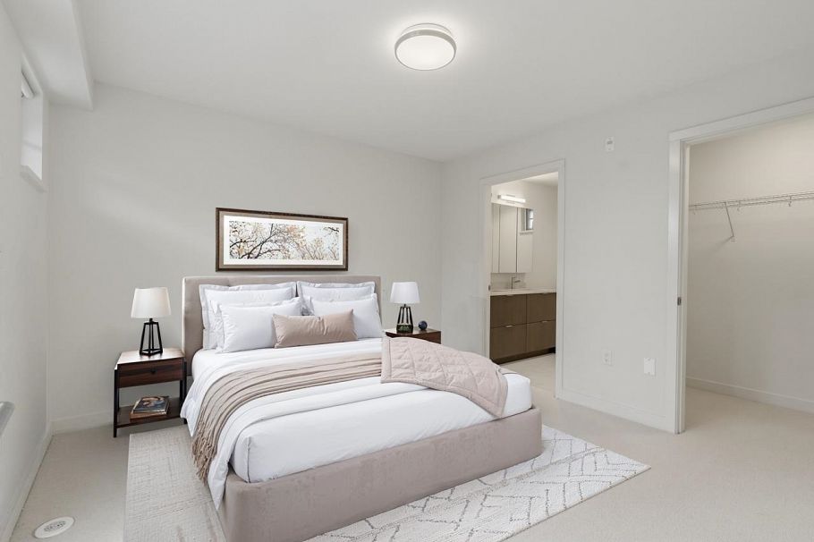 7891 Oak Street Vancouver, BC - 13