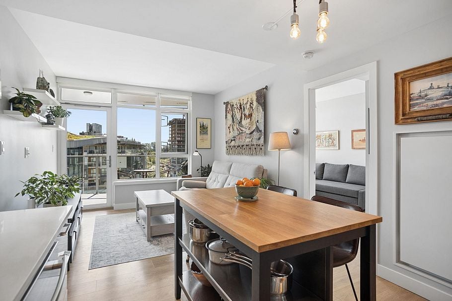 607 8538 River District Crossing Vancouver, BC - 1