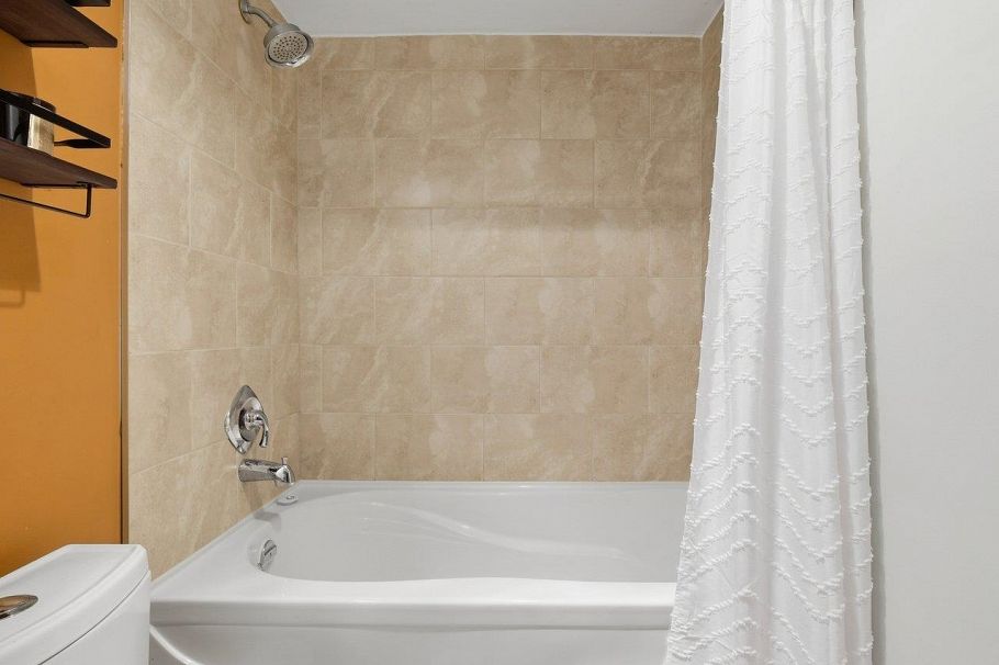 216 1549 Kitchener Street Vancouver, BC - 19