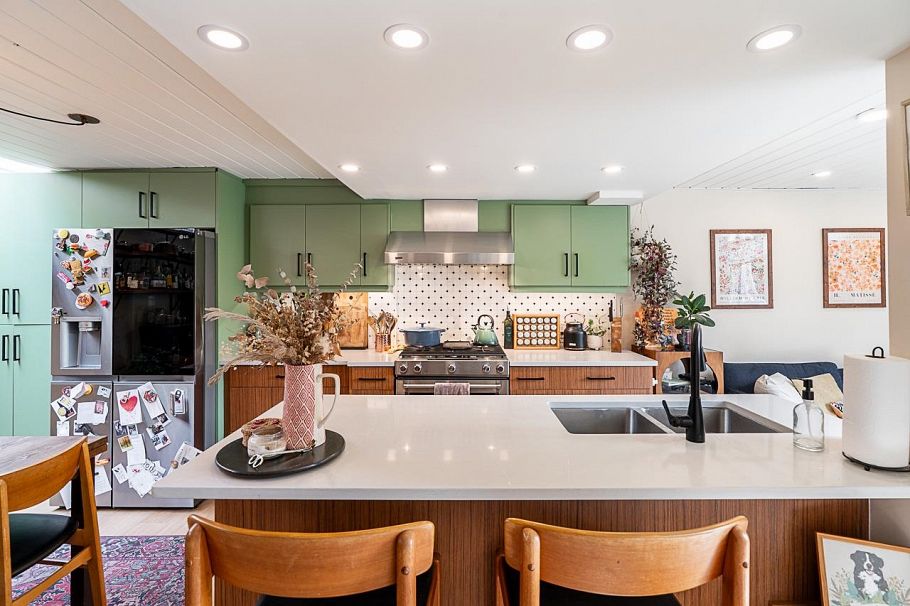 1173 W 8th Avenue Vancouver, BC - 5