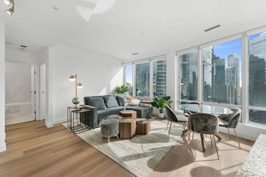 1204 989 Nelson Street Vancouver, BC - 6