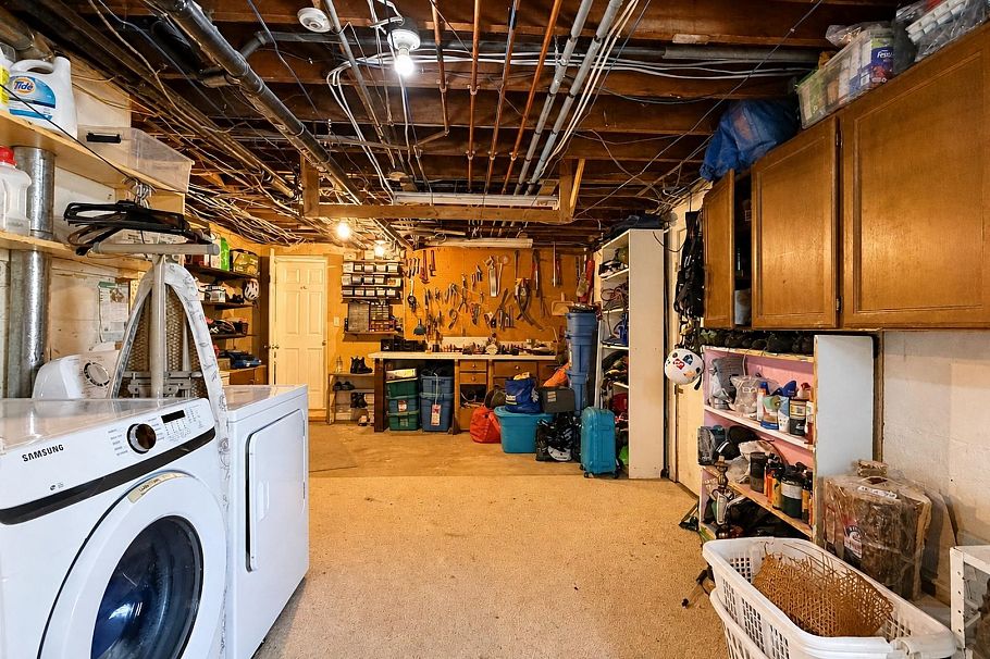 624 W 30th Avenue Vancouver, BC - 32
