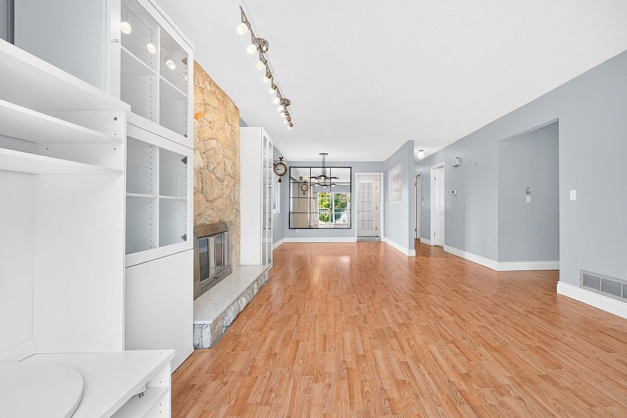 3060 Euclid Avenue Vancouver, BC - 32