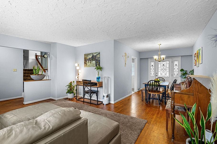 3020 Thorncliffe Drive North Vancouver, BC - 5