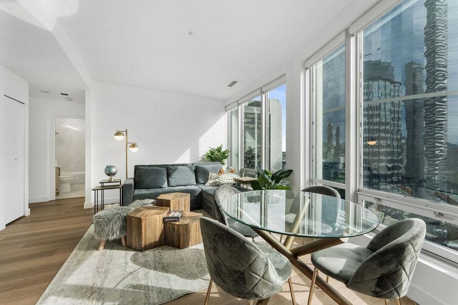 1204 989 Nelson Street Vancouver, BC - 7