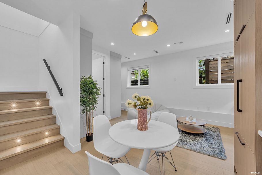 1 3438 Triumph Street Vancouver, BC - 9