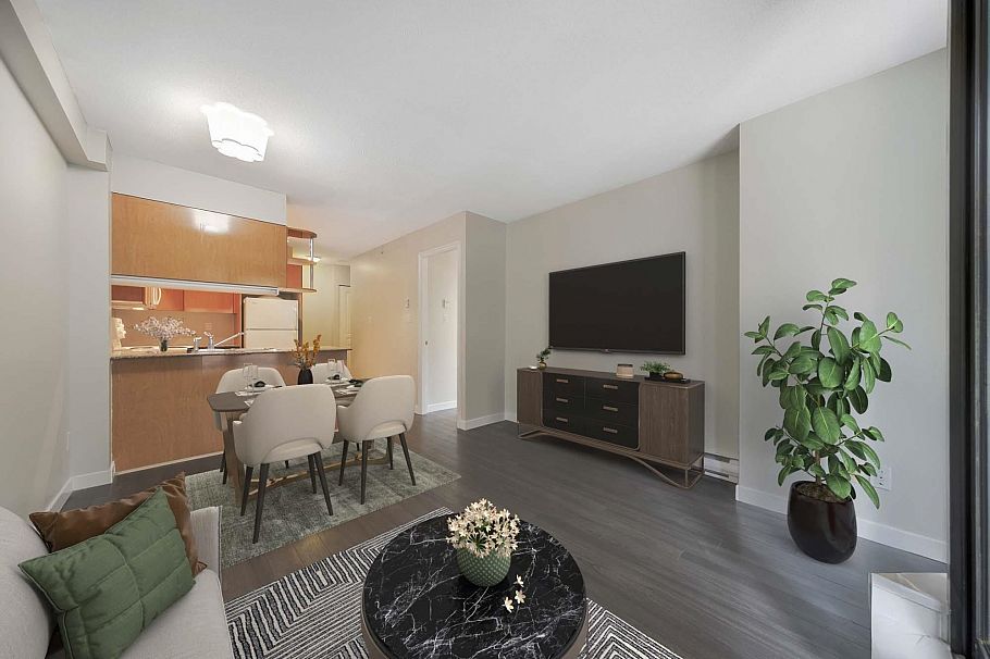 309 1189 Howe Street Vancouver, BC - 1