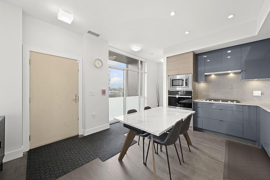 7 8508 Jack Uppal Street Vancouver, BC - 7