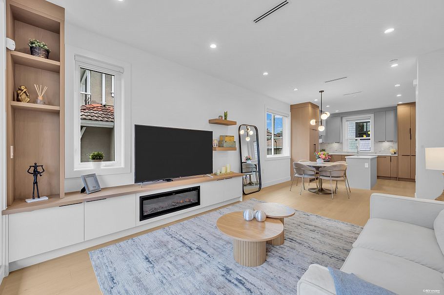 1 3436 Triumph Street Vancouver, BC - 7