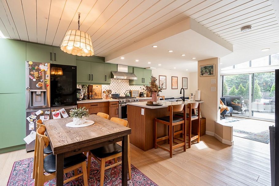 1173 W 8th Avenue Vancouver, BC - 1