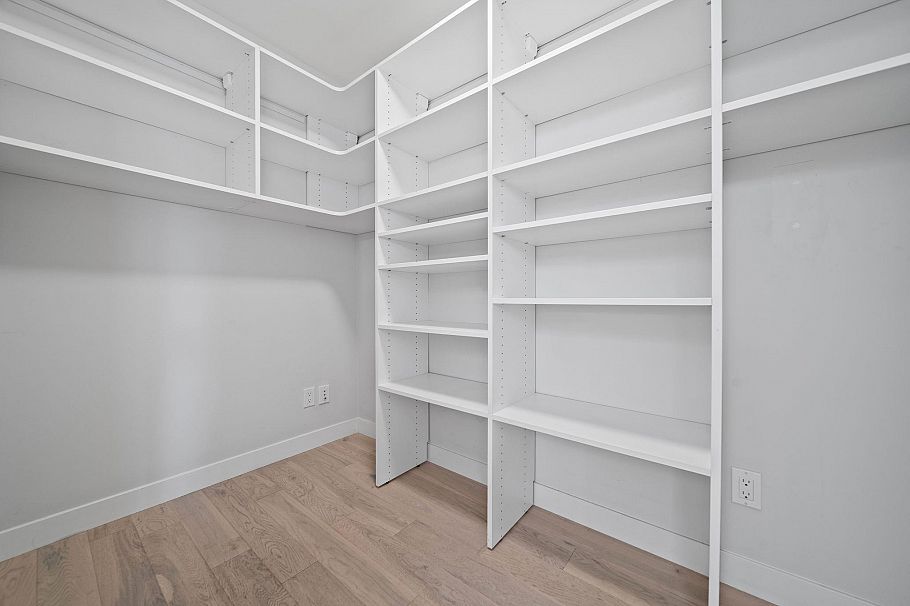 207 5555 Dunbar Street Vancouver, BC - 22