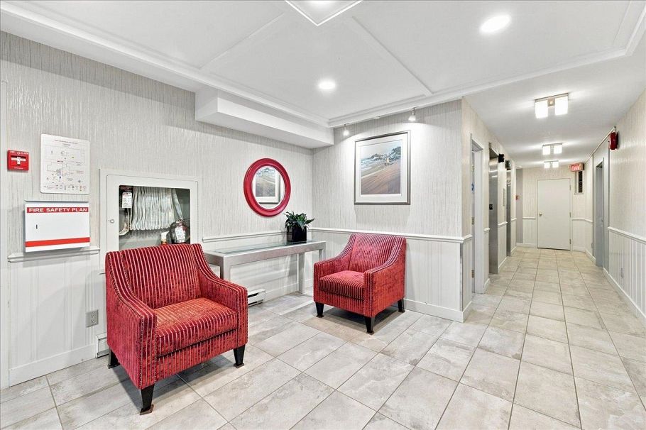 901 5425 Yew Street Vancouver, BC - 32