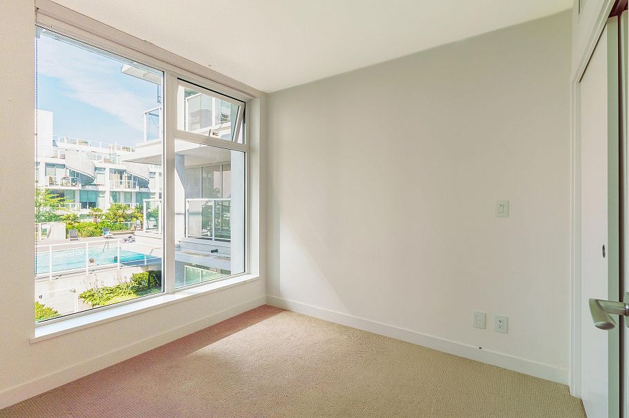510 2221 E 30th Avenue Vancouver, BC - 11