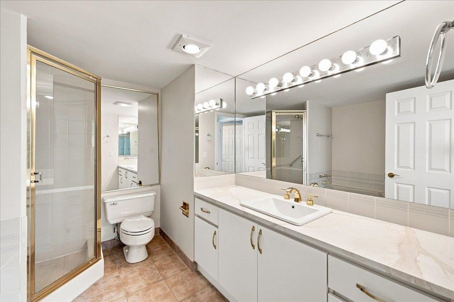 901 5425 Yew Street Vancouver, BC - 26
