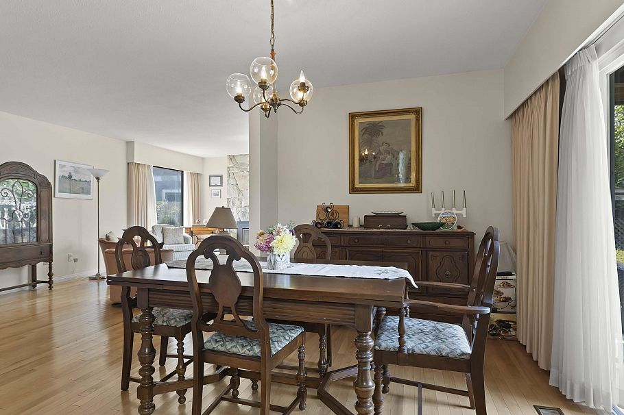 4041 W 39th Avenue Vancouver, BC - 10