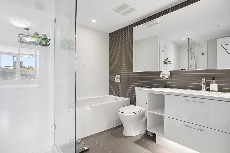 607 8538 River District Crossing Vancouver, BC - 14
