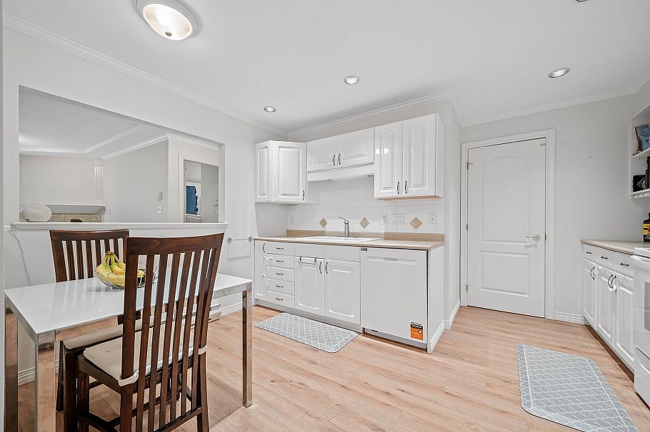 104 1281 Parkgate Avenue North Vancouver, BC - 9