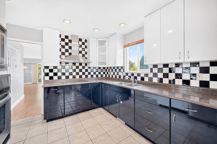 3060 Euclid Avenue Vancouver, BC - 12