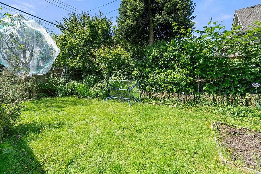 3218 W 6th Avenue Vancouver, BC - 21