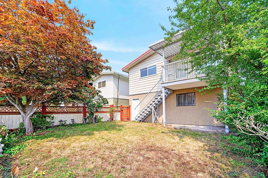 3060 Euclid Avenue Vancouver, BC - 30