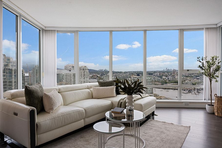 3007 1408 Strathmore Mews Vancouver, BC - 2