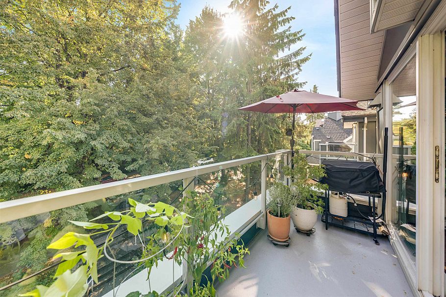 304 865 W 15th Avenue Vancouver, BC - 21