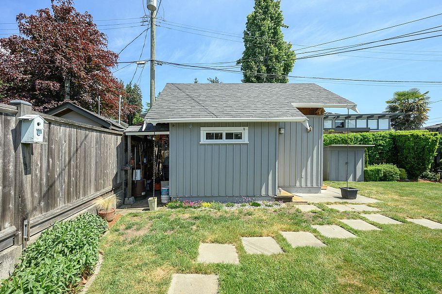 3248 Beverley Crescent North Vancouver, BC - 26