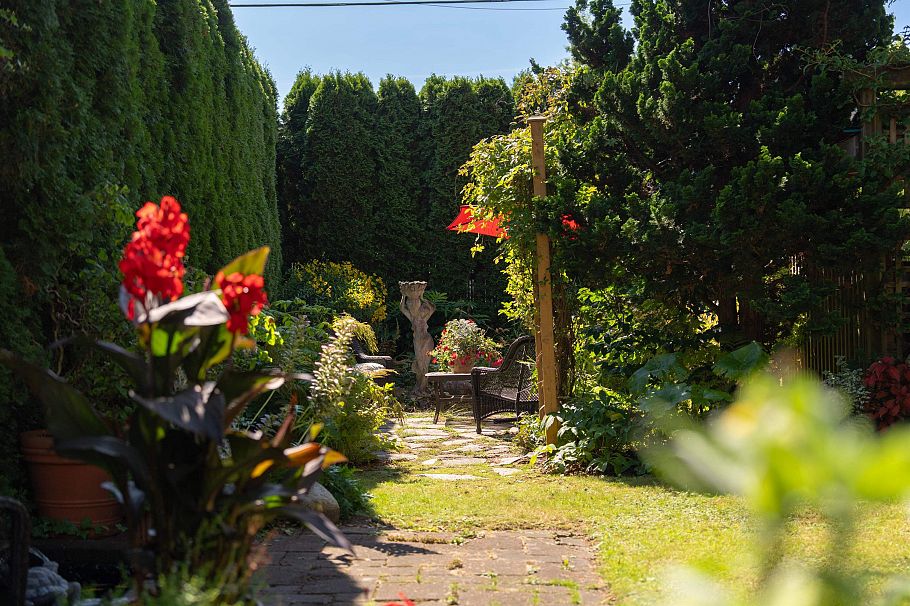 3864 W 29th Avenue Vancouver, BC - 37