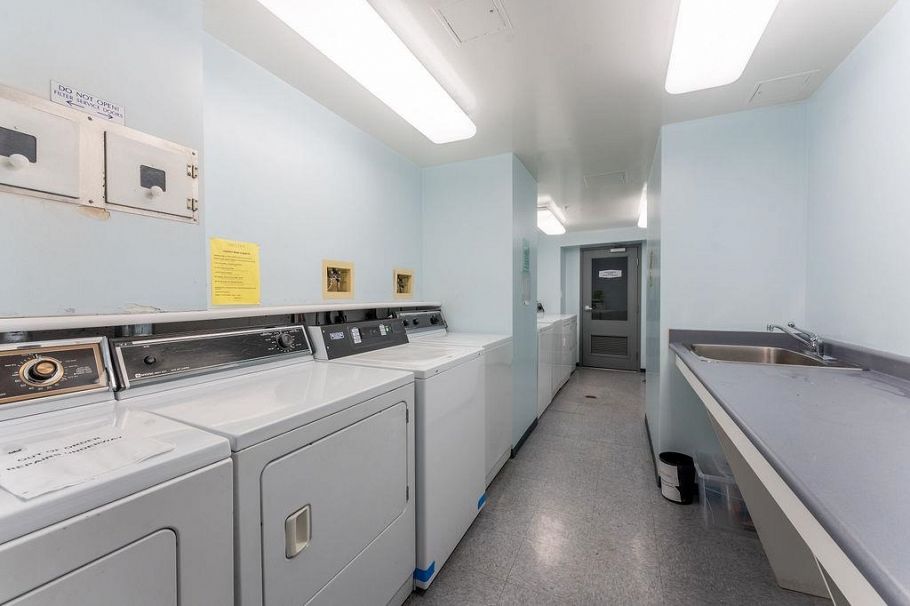 1204 989 Nelson Street Vancouver, BC - 26