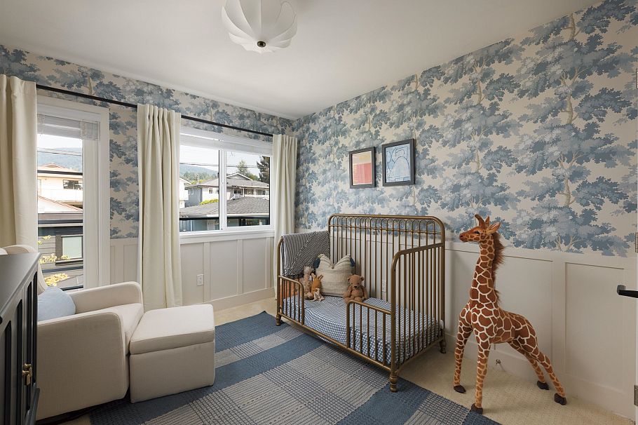 238 E 19th Street North Vancouver, BC - 16