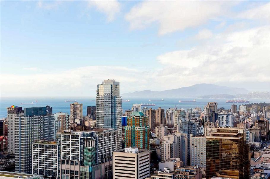 4605 777 Richards Street Vancouver, BC - 2