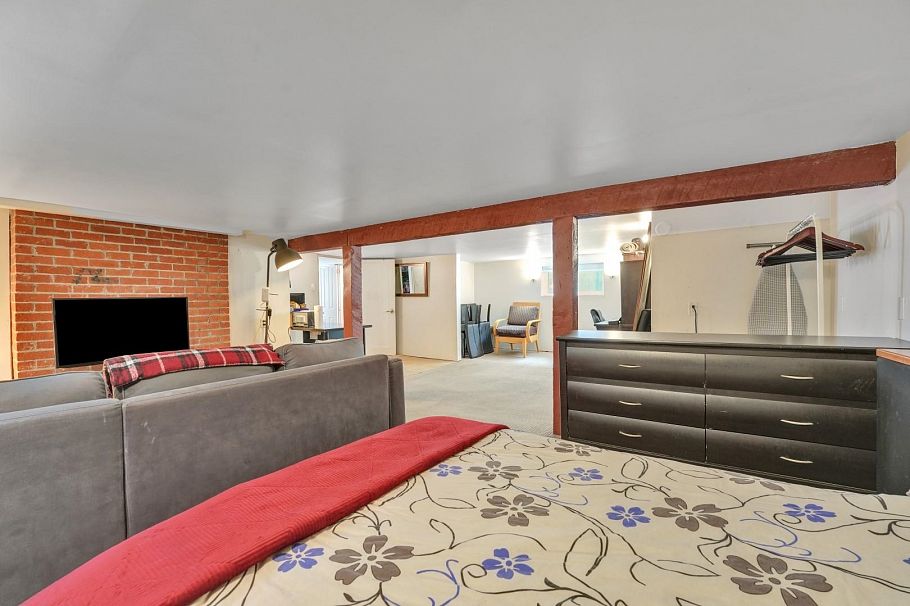 2150 Nanaimo Street Vancouver, BC - 17