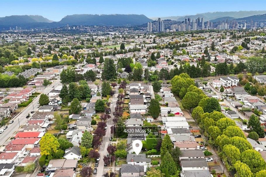 4820 Moss Street Vancouver, BC - 28
