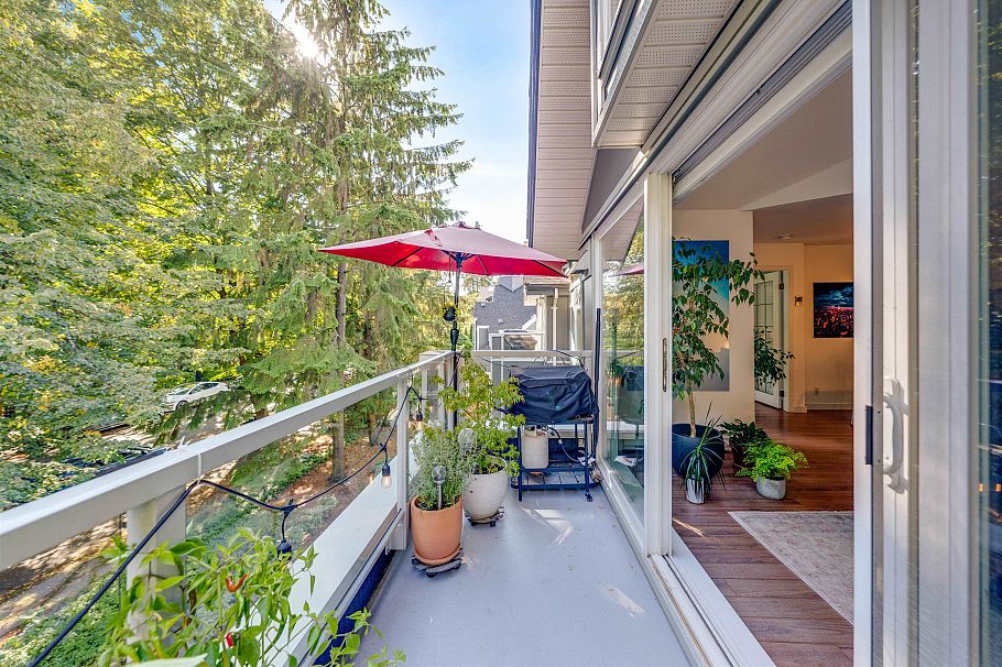 304 865 W 15th Avenue Vancouver, BC - 19
