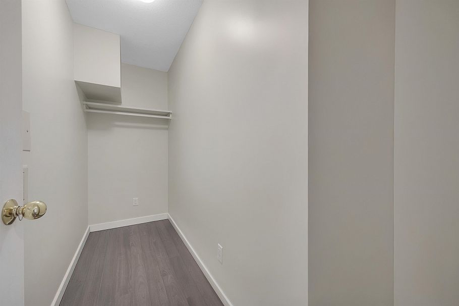 309 1189 Howe Street Vancouver, BC - 13