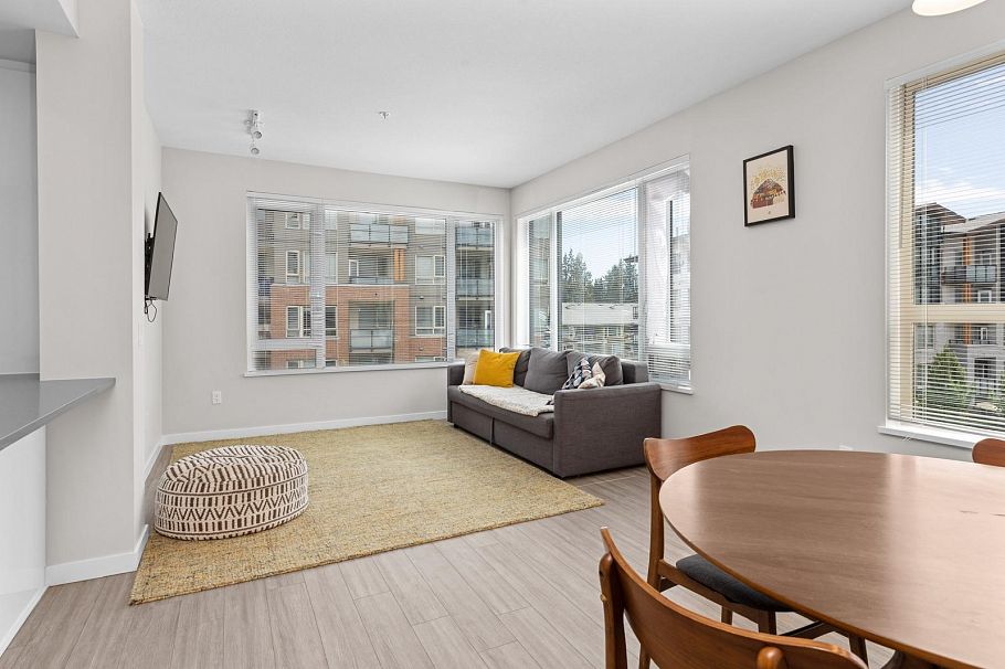 212 2663 Library Lane North Vancouver, BC - 5