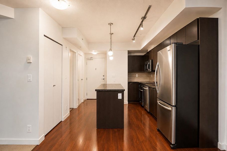201 538 Smithe Street Vancouver, BC - 17