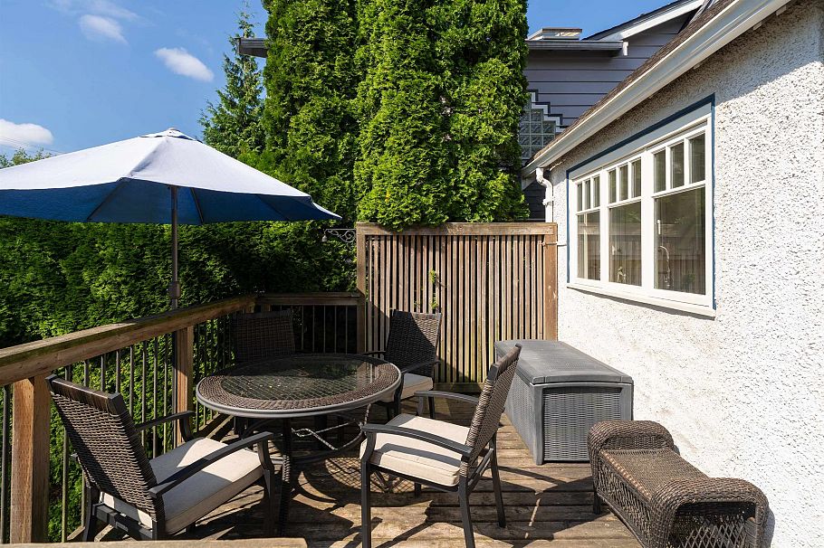 3864 W 29th Avenue Vancouver, BC - 29