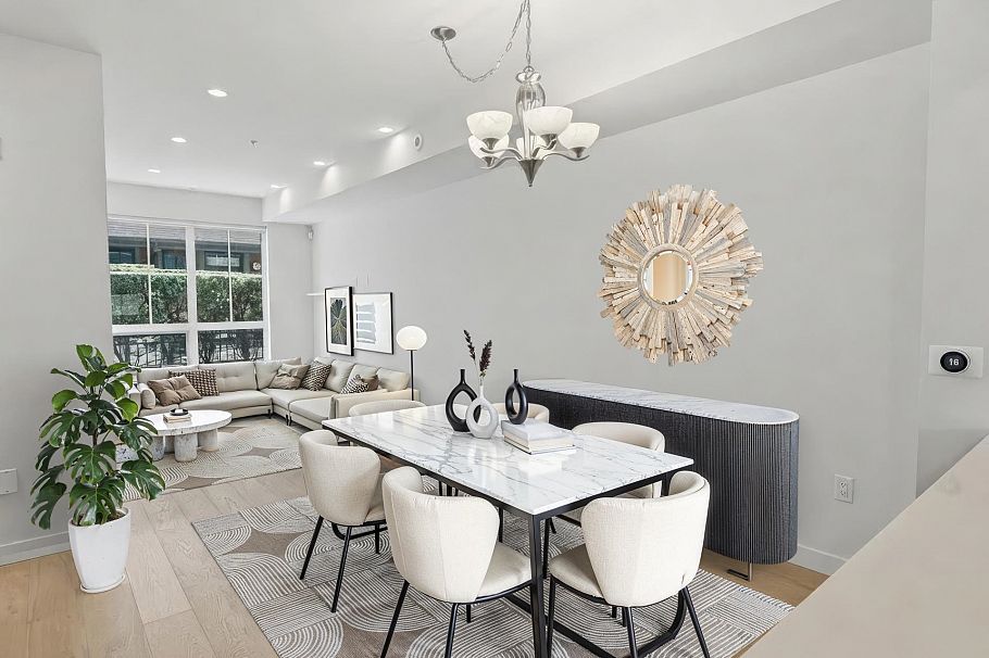 7891 Oak Street Vancouver, BC - 1