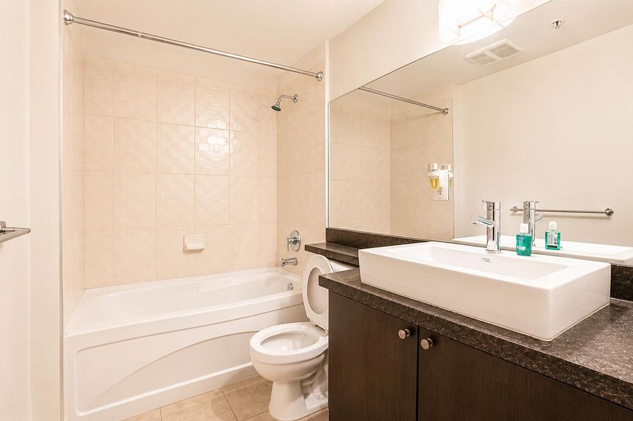 201 538 Smithe Street Vancouver, BC - 20