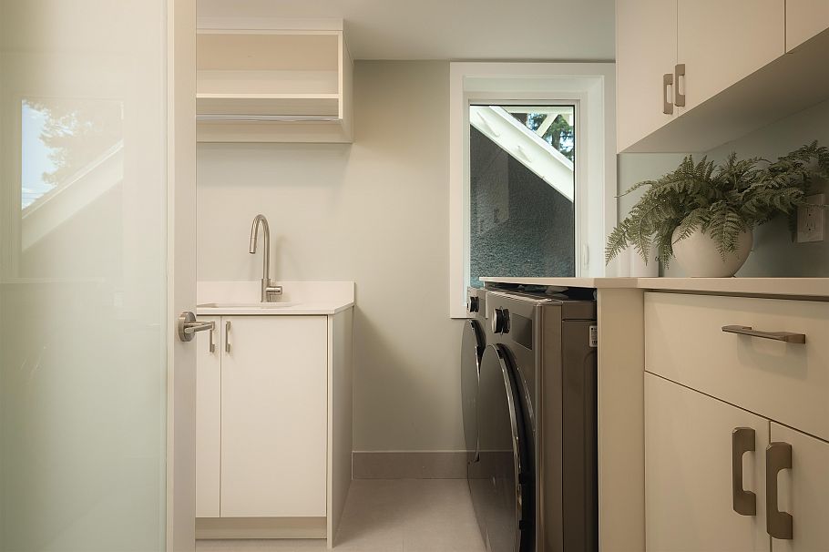 1 812 E 26th Avenue Vancouver, BC - 18