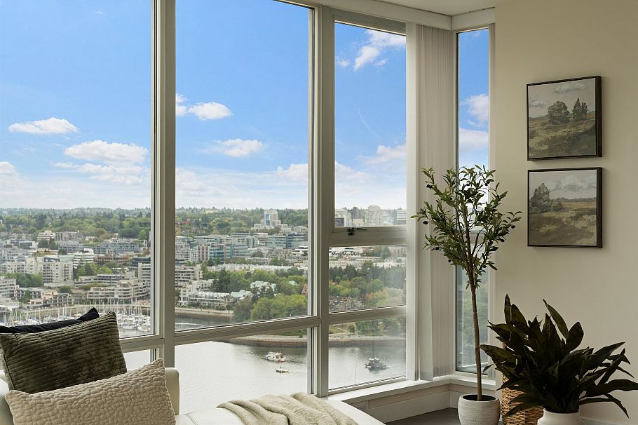 3007 1408 Strathmore Mews Vancouver, BC - 9