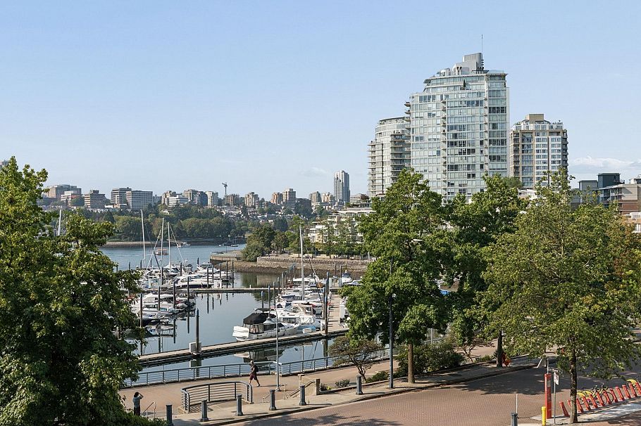 505 1067 Marinaside Crescent Vancouver, BC - 25
