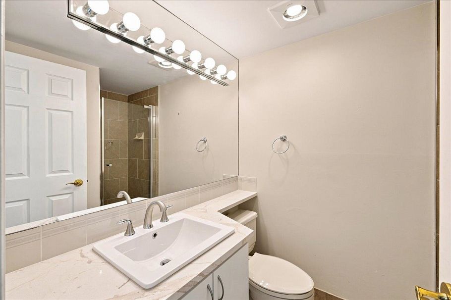 901 5425 Yew Street Vancouver, BC - 30