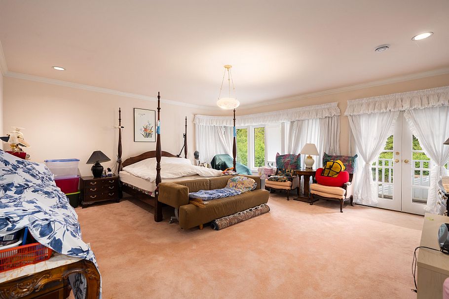 1277 W King Edward Avenue Vancouver, BC - 17